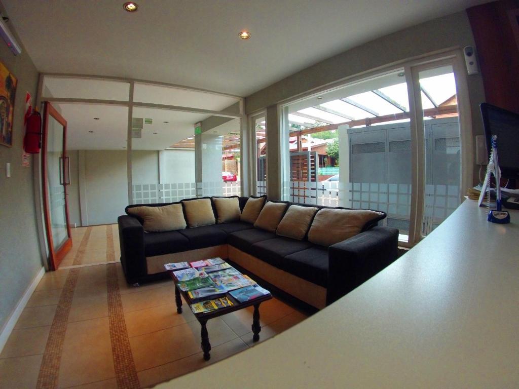 Yreta Apart Hotel Puerto Iguazu Bagian luar foto