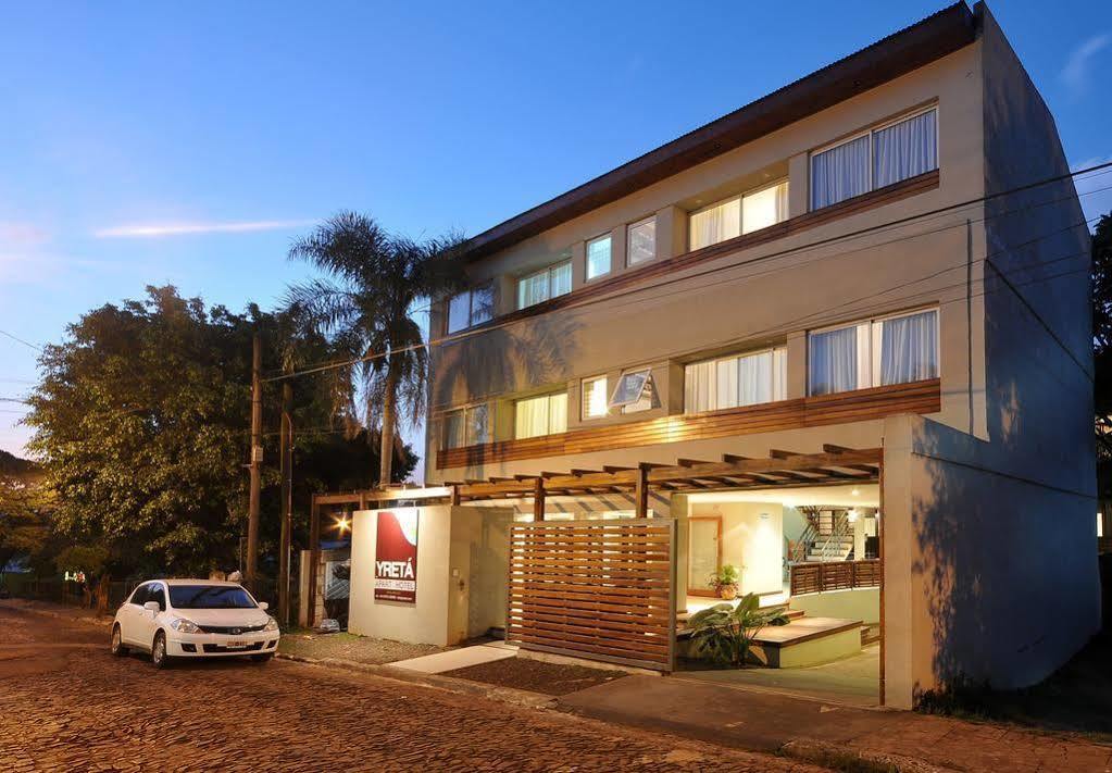 Yreta Apart Hotel Puerto Iguazu Bagian luar foto
