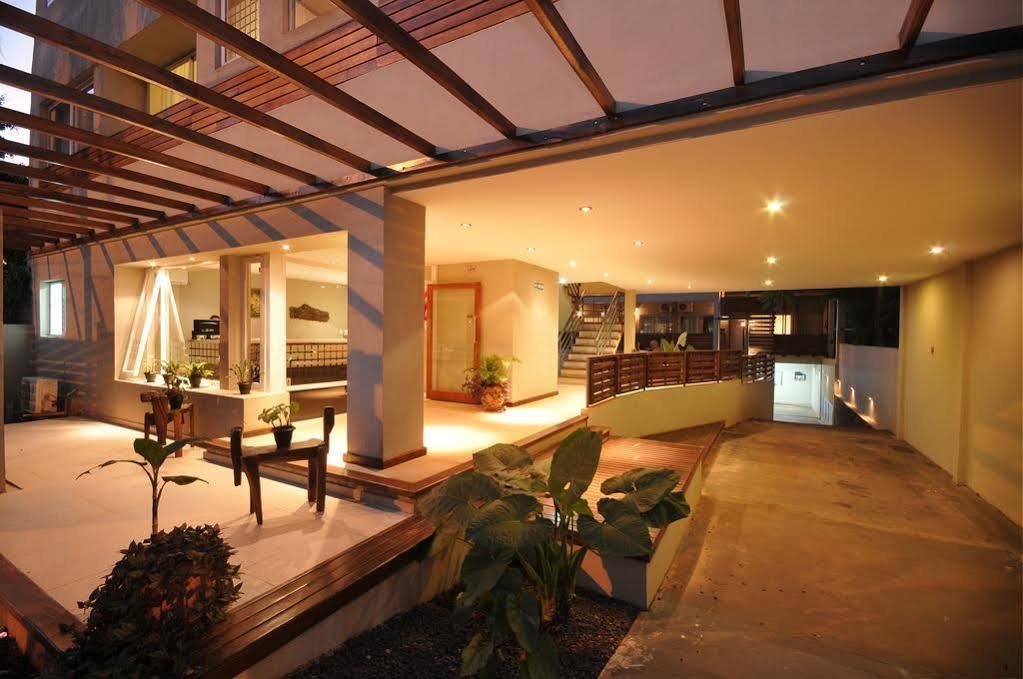 Yreta Apart Hotel Puerto Iguazu Bagian luar foto